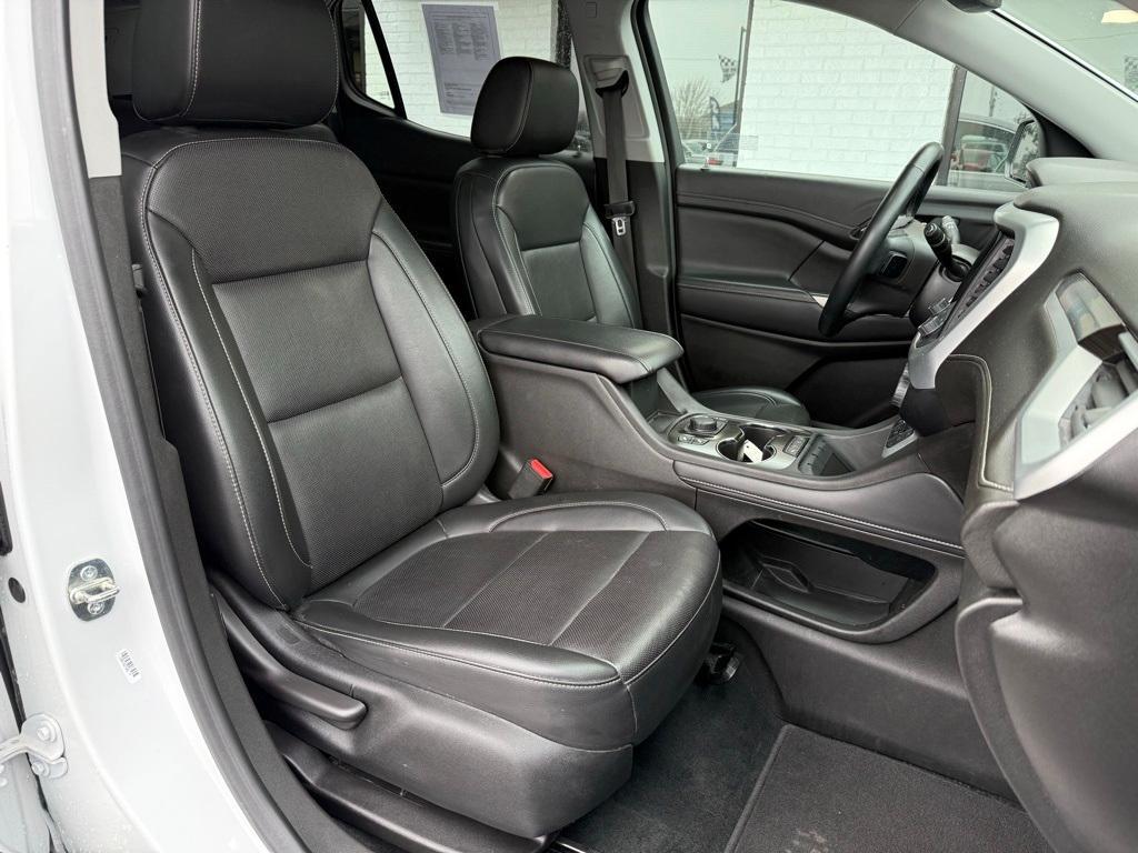 used 2023 GMC Acadia car, priced at $26,199