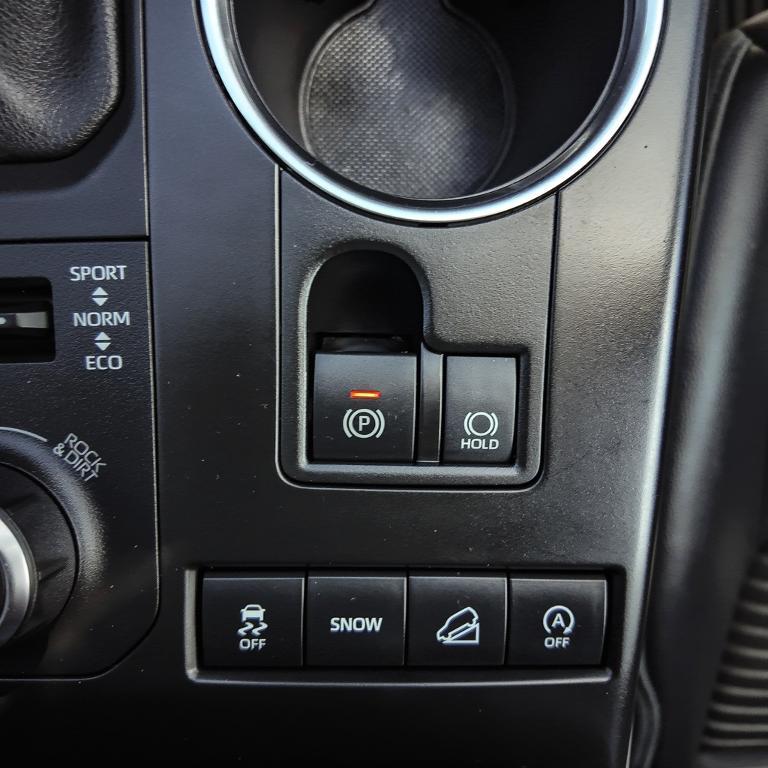 used 2022 Toyota Highlander car, priced at $34,705
