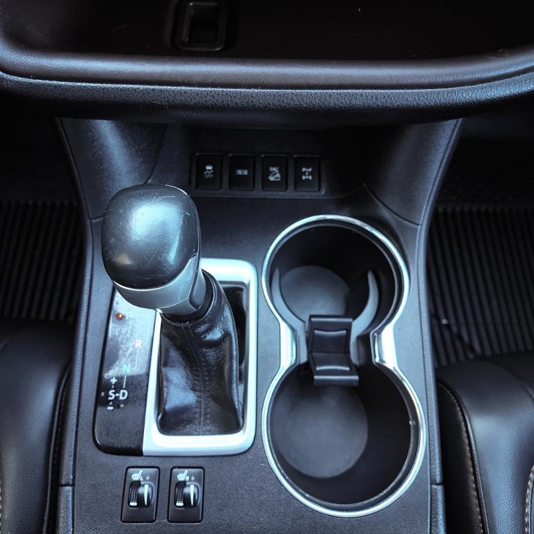 used 2019 Toyota Highlander car, priced at $23,598