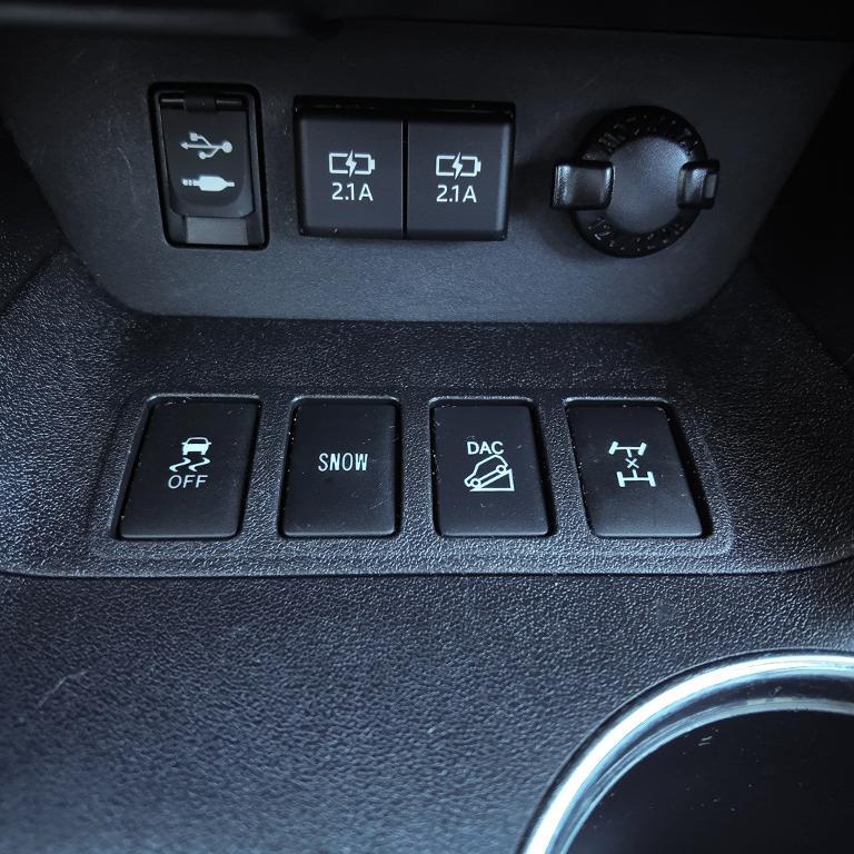 used 2019 Toyota Highlander car, priced at $23,598