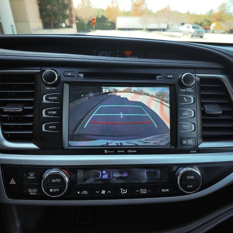 used 2019 Toyota Highlander car, priced at $23,598