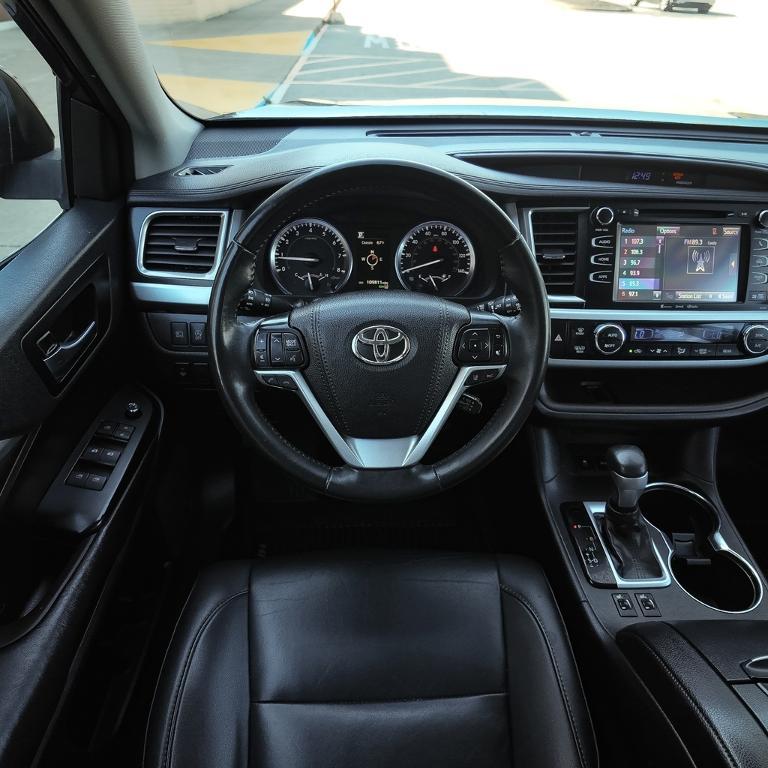 used 2019 Toyota Highlander car, priced at $23,598