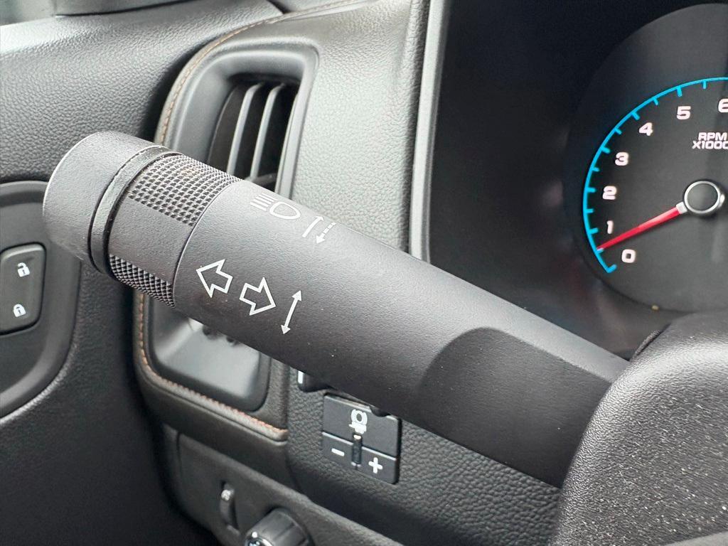 used 2021 GMC Canyon car, priced at $30,358