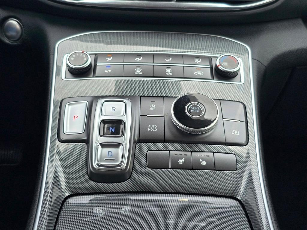 used 2022 Hyundai Santa Fe car, priced at $21,598