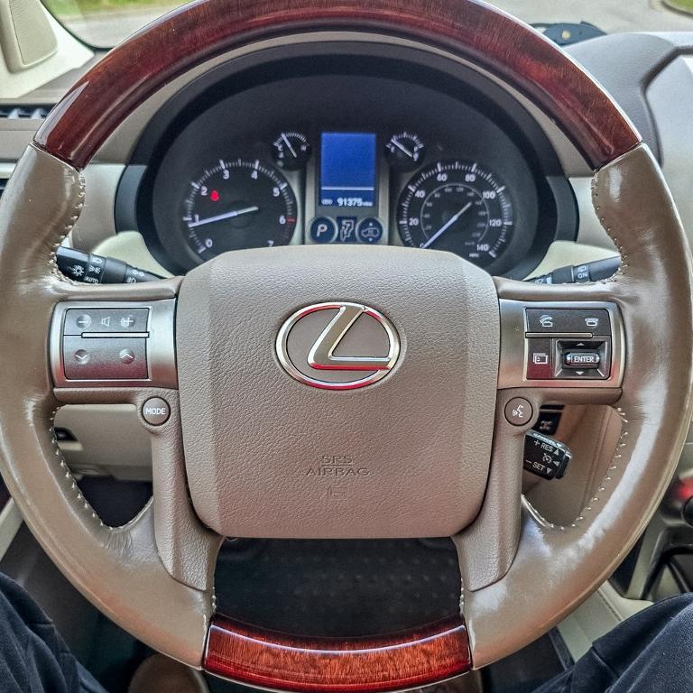 used 2016 Lexus GX 460 car, priced at $29,984