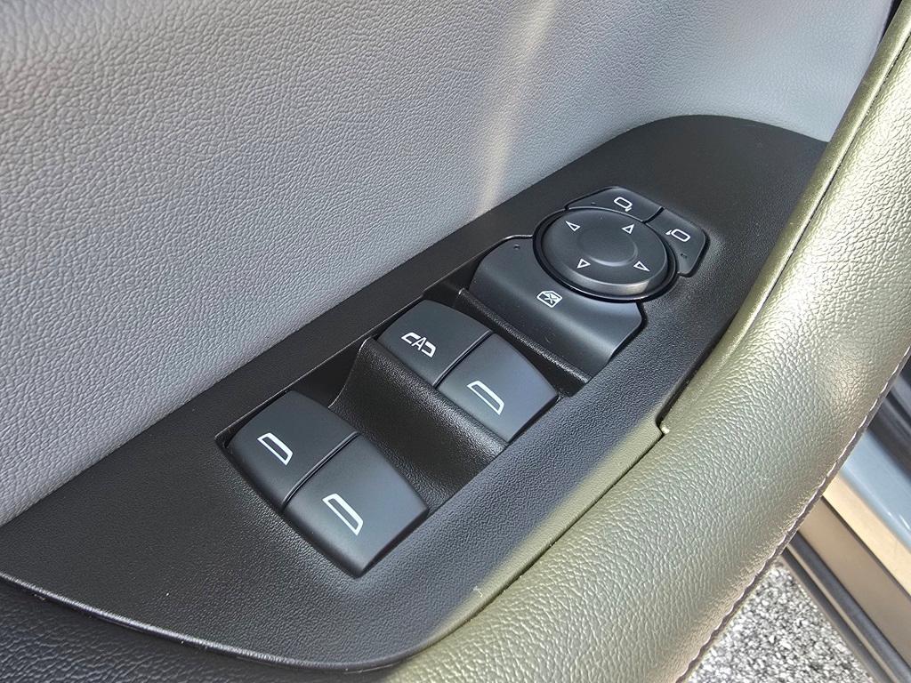 used 2023 Chevrolet Blazer car, priced at $27,497