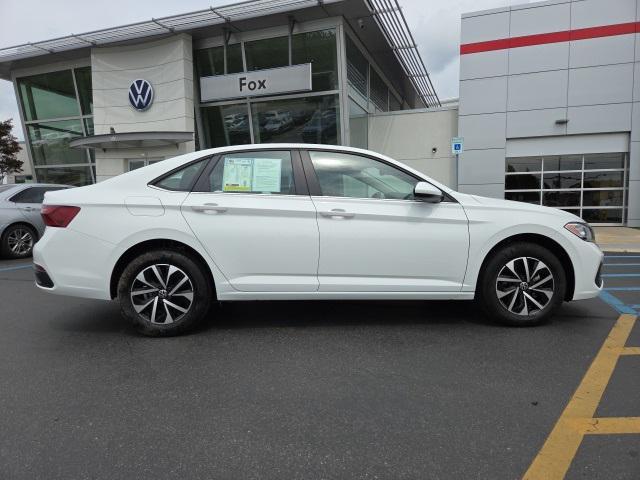used 2024 Volkswagen Jetta car, priced at $22,244