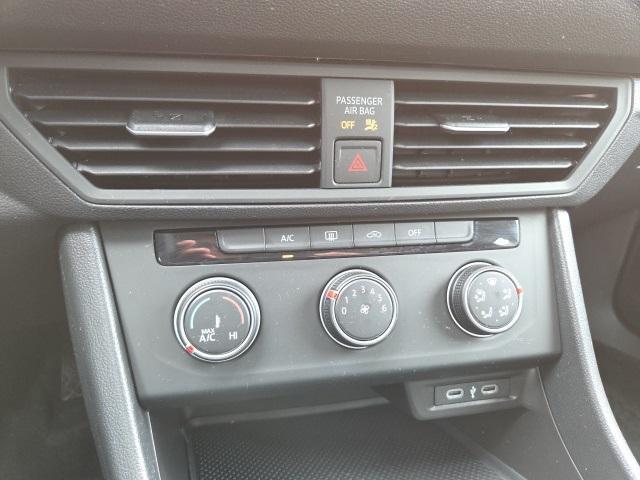 used 2024 Volkswagen Jetta car, priced at $22,244