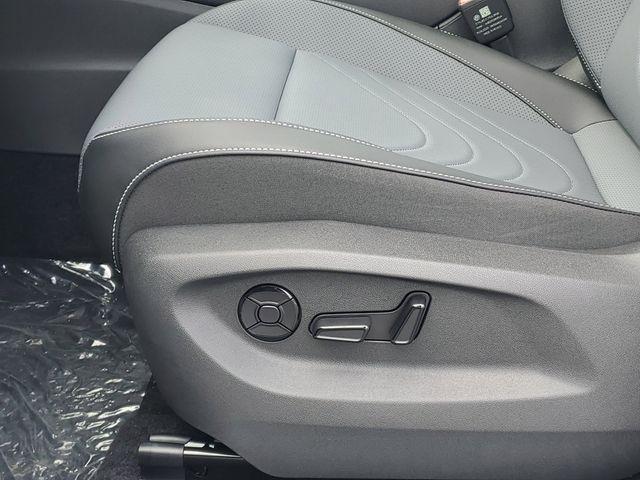 new 2025 Volkswagen Tiguan car, priced at $36,370
