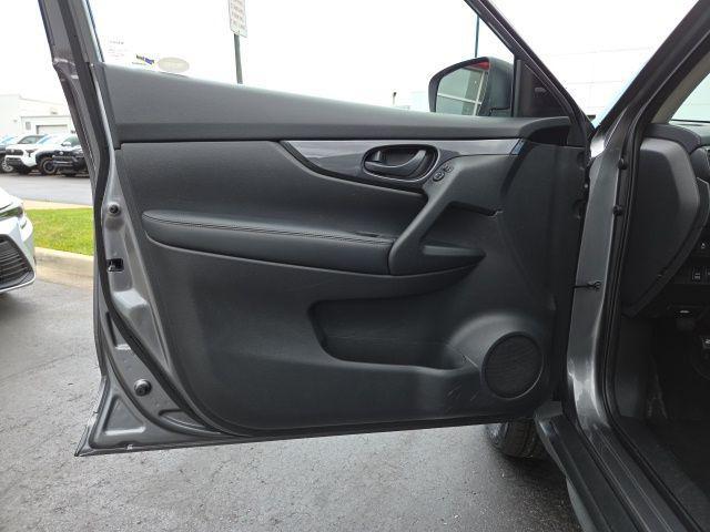 used 2019 Nissan Rogue car, priced at $14,257