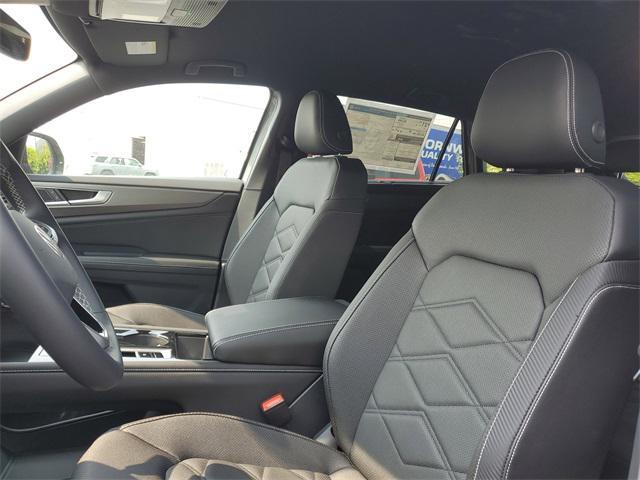 new 2025 Volkswagen Atlas Cross Sport car, priced at $44,717