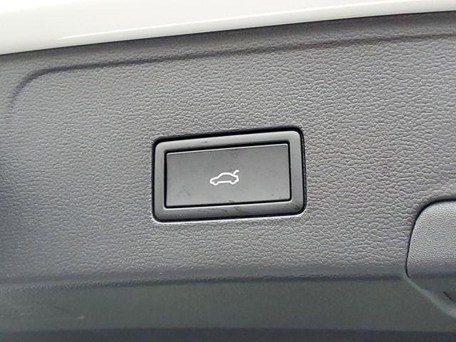 new 2026 Volkswagen Atlas Cross Sport car, priced at $49,323