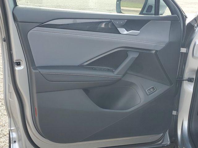 new 2025 Volkswagen Tiguan car, priced at $35,291