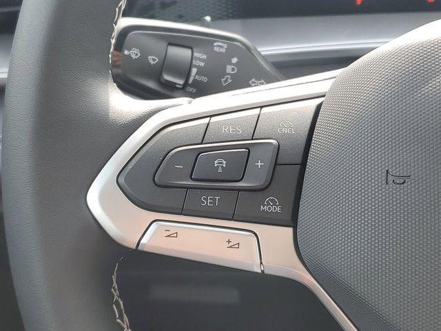 new 2025 Volkswagen Tiguan car, priced at $35,291