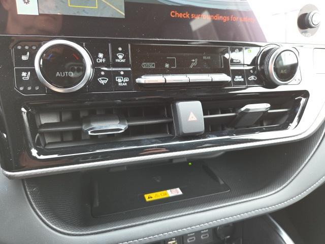 used 2024 Toyota Highlander Hybrid car, priced at $55,000