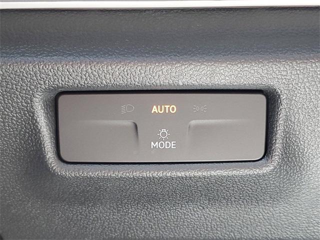new 2025 Volkswagen Tiguan car, priced at $36,370