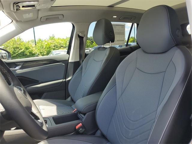 new 2025 Volkswagen Tiguan car, priced at $36,370