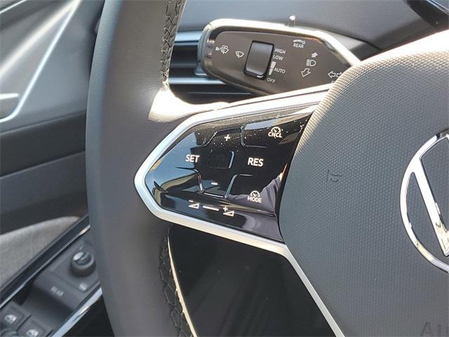 new 2025 Volkswagen ID.4 car, priced at $45,049