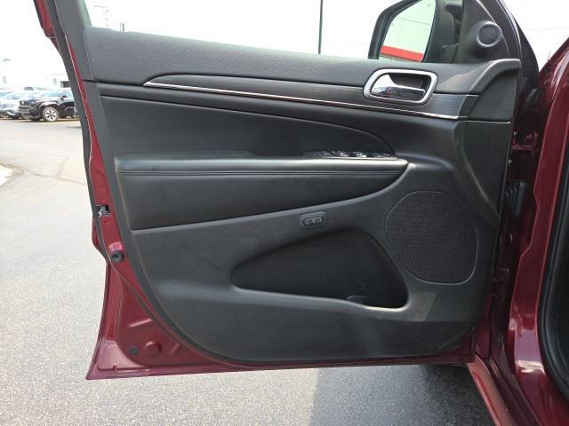 used 2020 Jeep Grand Cherokee car, priced at $27,678