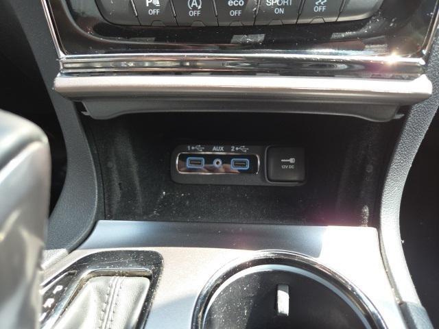 used 2020 Jeep Grand Cherokee car, priced at $27,678