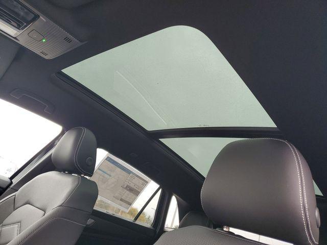 new 2026 Volkswagen Atlas Cross Sport car, priced at $48,868