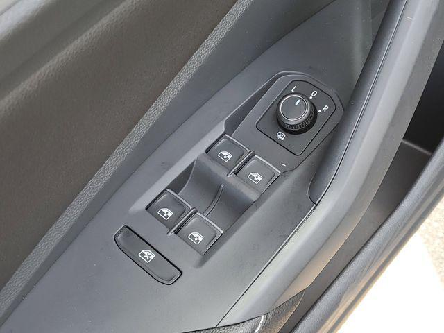 new 2025 Volkswagen Jetta car, priced at $24,532
