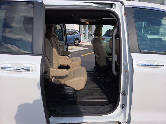 used 2023 Toyota Sienna car, priced at $39,199