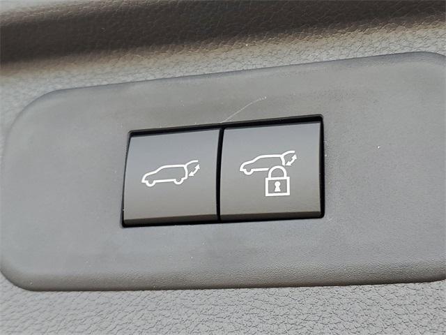 new 2025 Toyota Grand Highlander car, priced at $52,468