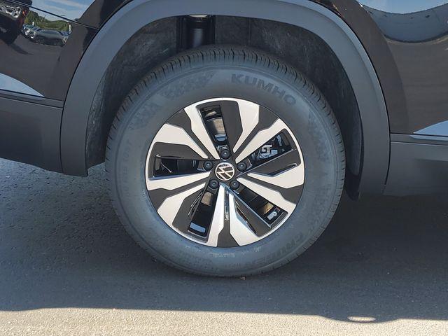 new 2026 Volkswagen Atlas car, priced at $43,395