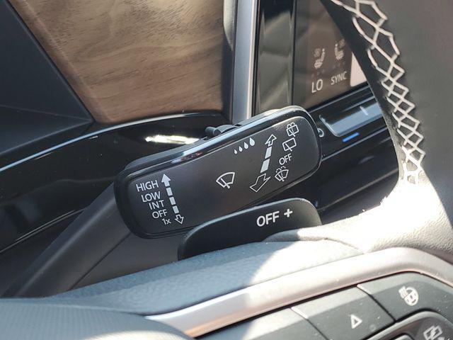 new 2026 Volkswagen Atlas car, priced at $43,395