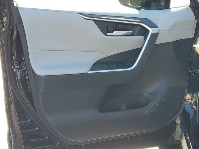 new 2025 Toyota RAV4 car, priced at $35,558