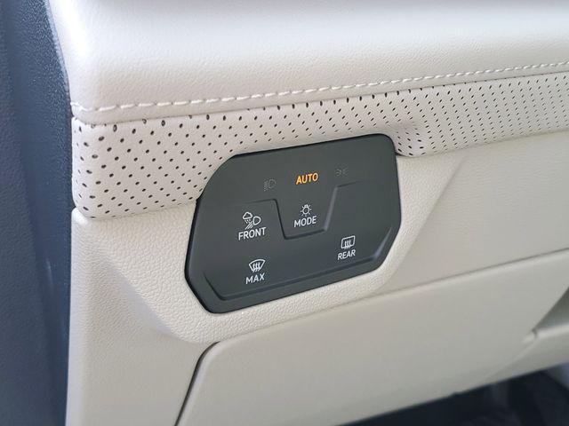 new 2026 Volkswagen Atlas car, priced at $49,779