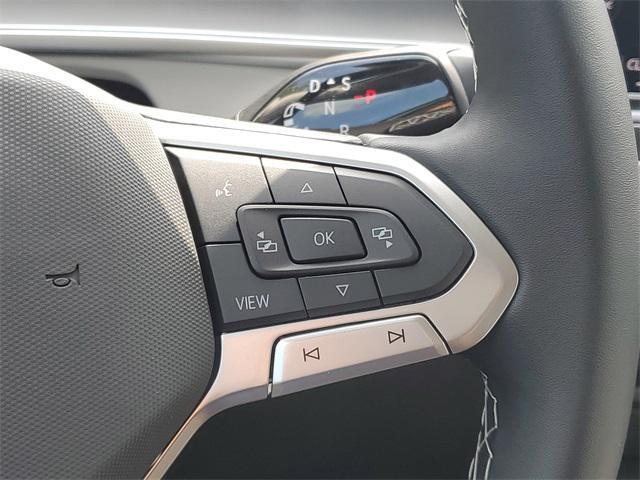 new 2025 Volkswagen Tiguan car, priced at $35,920