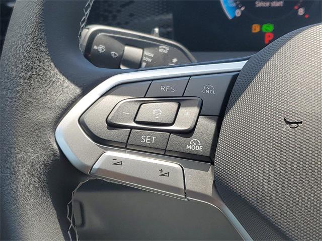 new 2025 Volkswagen Tiguan car, priced at $32,371