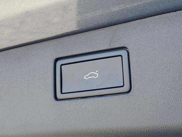 new 2025 Volkswagen Tiguan car