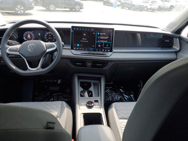 new 2025 Volkswagen Tiguan car, priced at $32,825