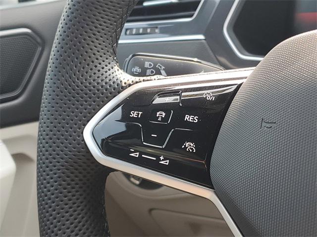 new 2024 Volkswagen Tiguan car, priced at $36,192