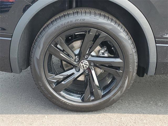new 2024 Volkswagen Tiguan car, priced at $36,192