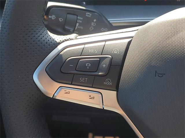 new 2025 Volkswagen Tiguan car, priced at $38,895