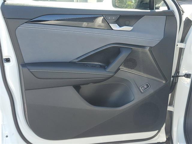 new 2025 Volkswagen Tiguan car, priced at $38,895
