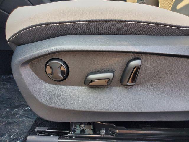 new 2025 Volkswagen Taos car, priced at $31,040