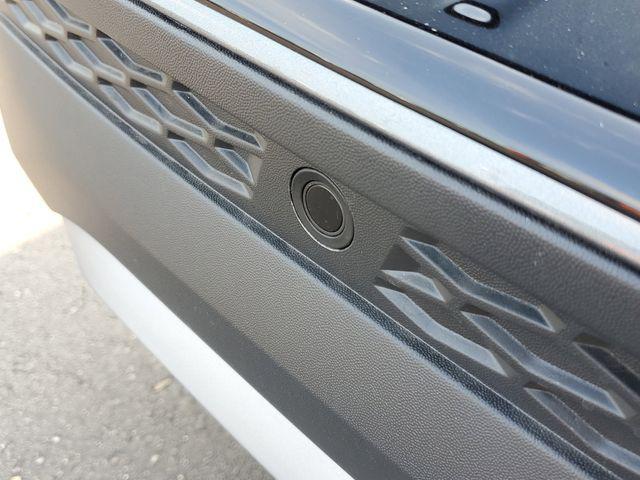new 2025 Volkswagen Taos car, priced at $31,040