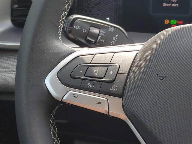 new 2025 Volkswagen Tiguan car, priced at $32,825