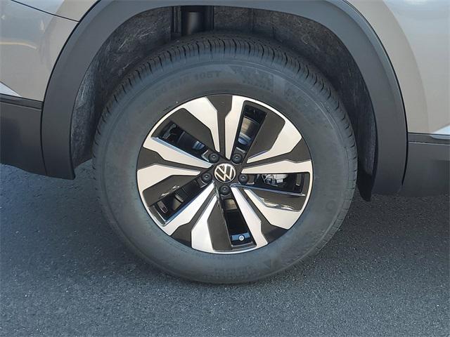 new 2025 Volkswagen Atlas car, priced at $39,631