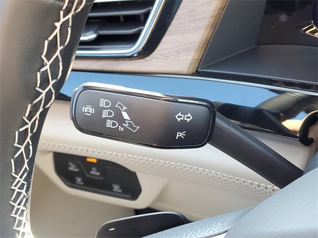 new 2025 Volkswagen Atlas car, priced at $39,631
