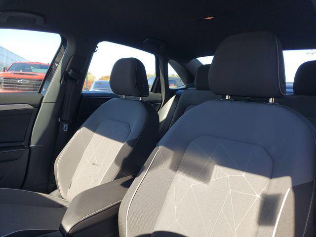 new 2025 Volkswagen Jetta car, priced at $25,214