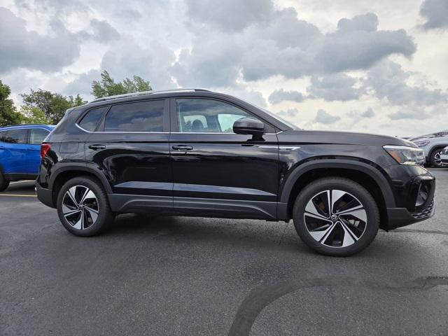 used 2024 Volkswagen Taos car