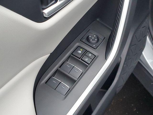 new 2025 Toyota RAV4 car, priced at $34,736