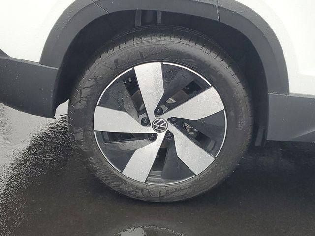 new 2026 Volkswagen Taos car, priced at $30,385