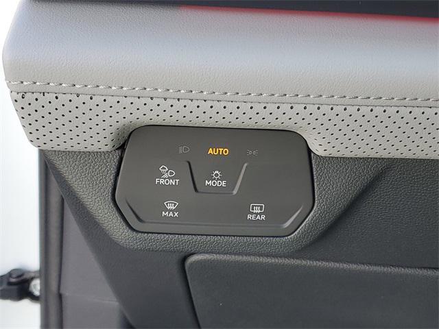 new 2024 Volkswagen Atlas car, priced at $47,503